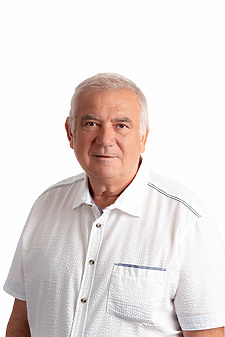 MUDr. Peter Bednarčík, CSc. - portrét.jpg
