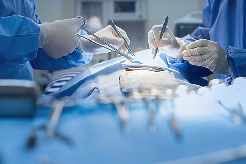 Various instruments and surgical techniques are used in the operation