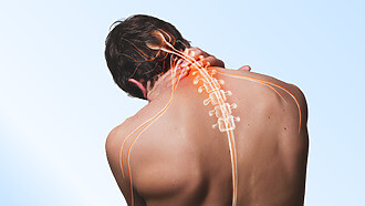 Pinched nerve in the shoulder - pain runs from the spine to the upper limbs
