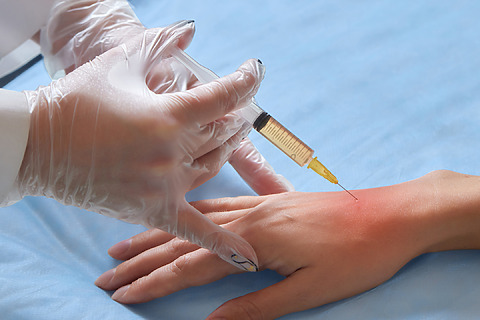 Injections can relieve the pain of inflammation